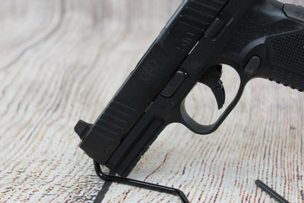 FNH 510 10mm Pistol-img-5