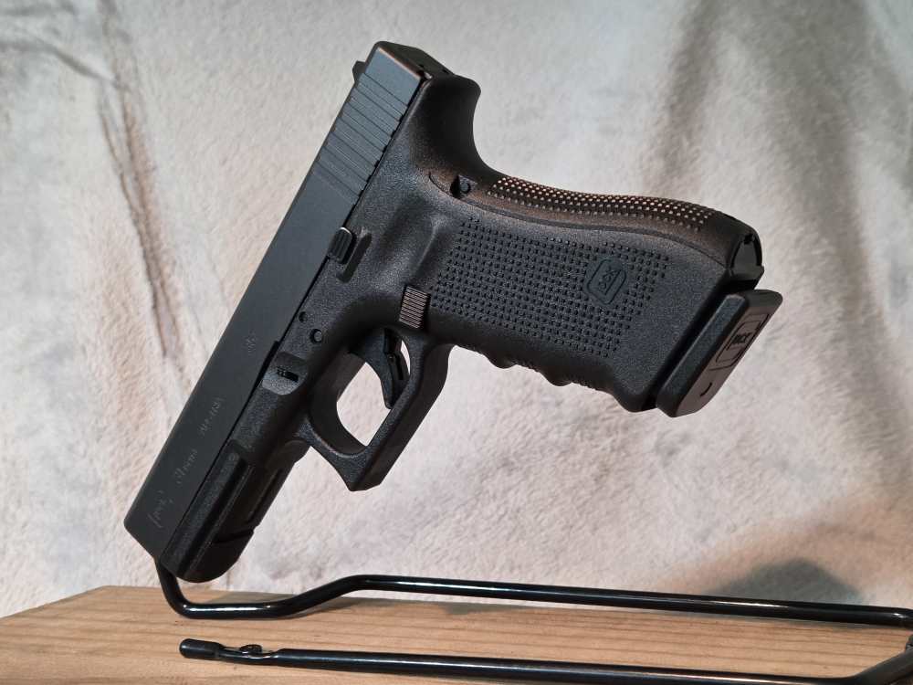 Glock G31 Gen4 *Unfired Beauty* 357SIG-img-11
