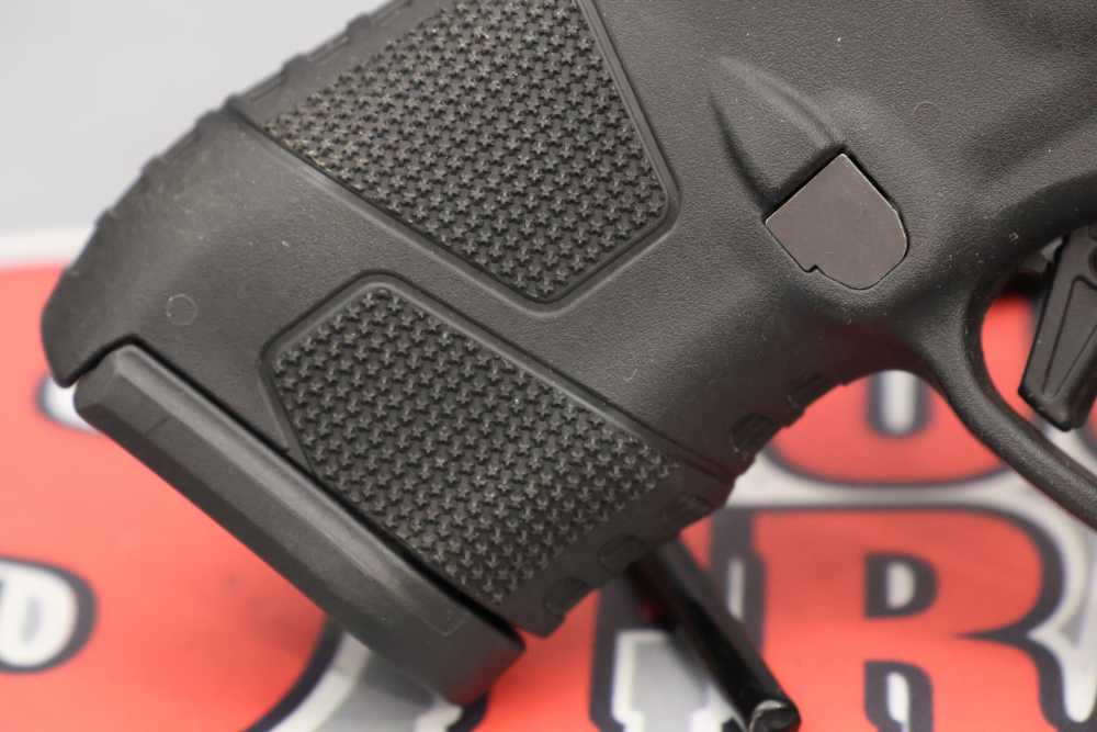 Mossberg MC2C SC OR  Pistol 9mm 3.4" w/ Box & RDS - 11 & 14rds --img-9