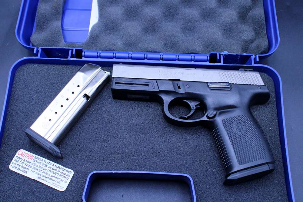 Smith & Wesson SW9VE 9mm -img-2
