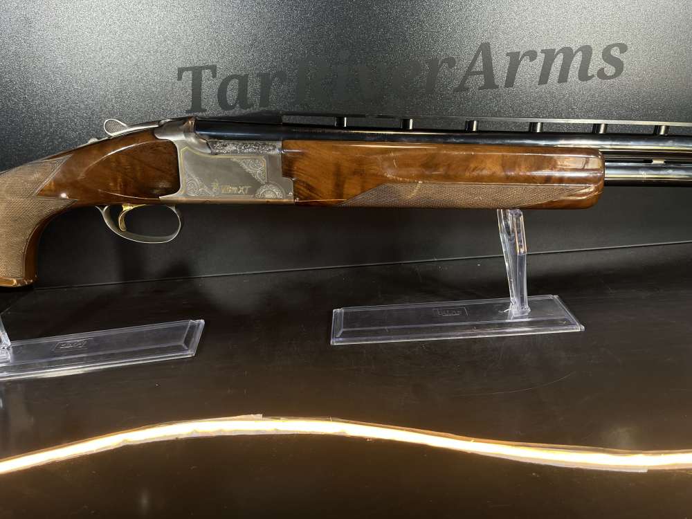 Browning 12 Gauge Shotgun-img-3