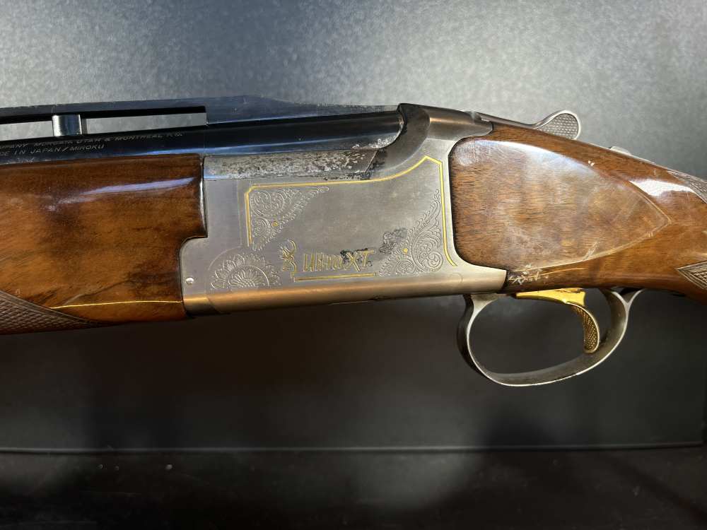 Browning 12 Gauge Shotgun-img-10