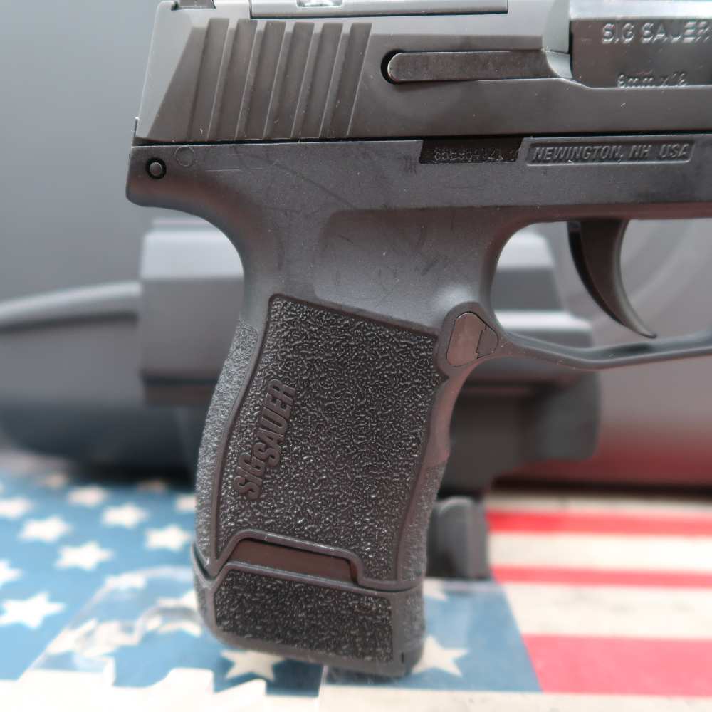 Sig Sauer P365 9mm Semi-Auto Pistol 3.1" 2 Mags Holster-img-6