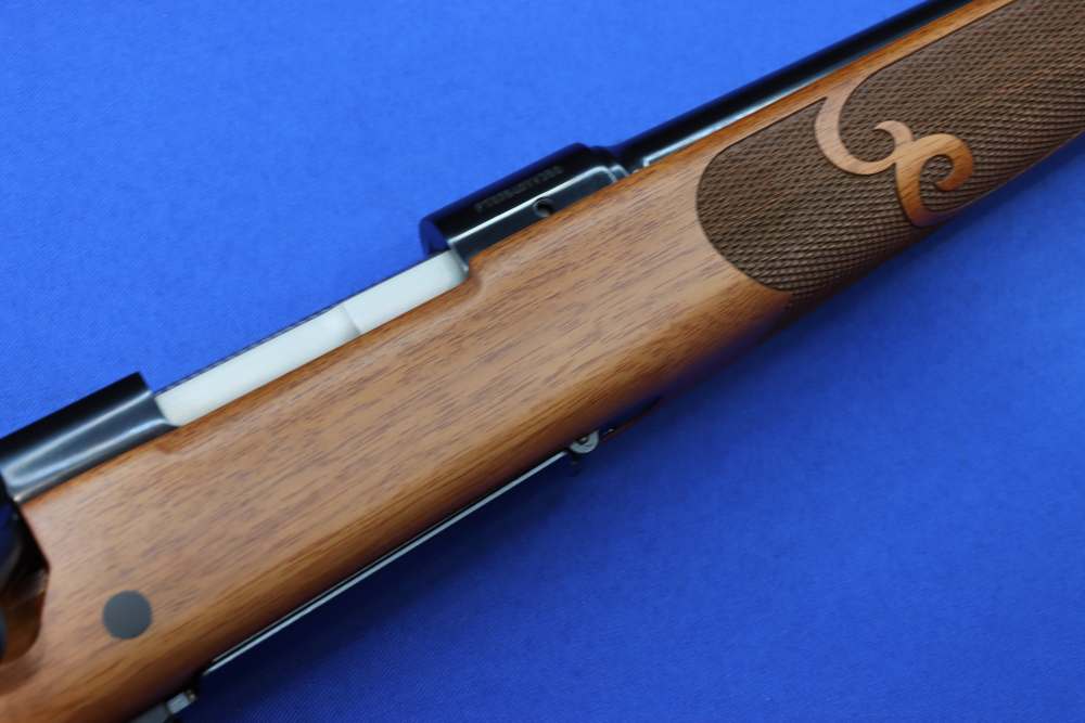Winchester Model 70 FEATHERWEIGHT Rifle 22-250 REM 22" Checkered Wood M70-img-5