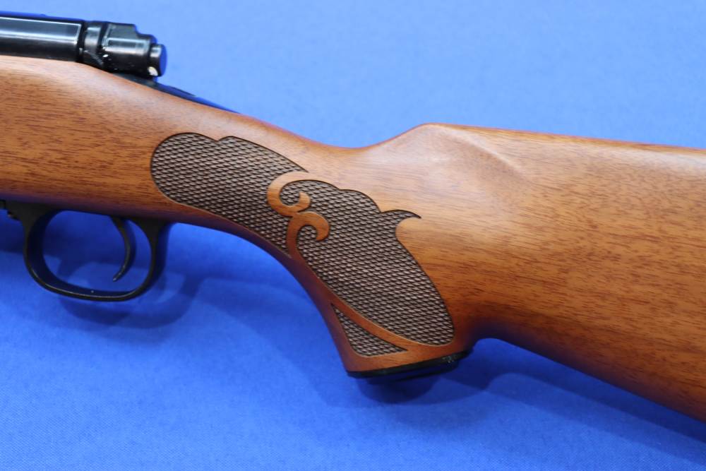 Winchester Model 70 FEATHERWEIGHT Rifle 22-250 REM 22" Checkered Wood M70-img-20
