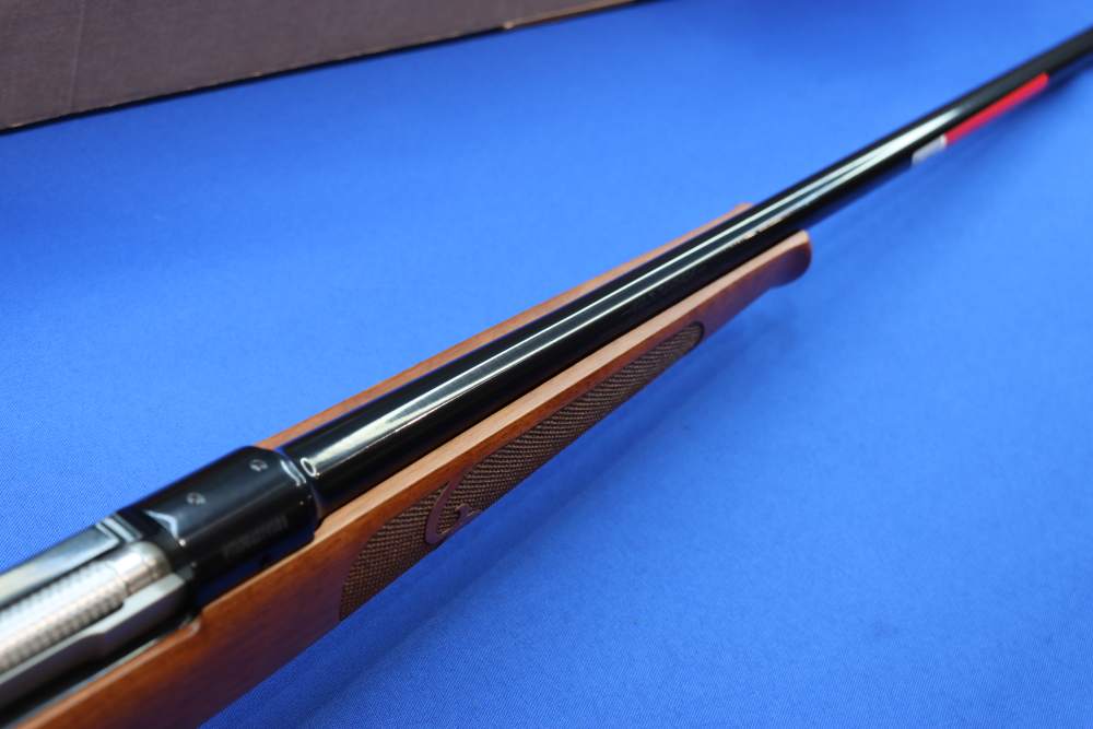 Winchester Model 70 FEATHERWEIGHT Rifle 22-250 REM 22" Checkered Wood M70-img-11