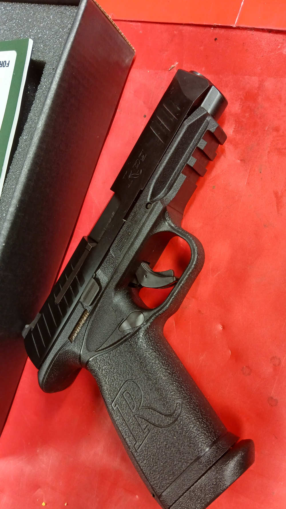 remington - rp-9 - 9mm - used - box. -img-3
