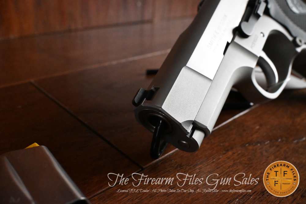 Smith & Wesson Performance Center 4006 40SW Pistol, Shorty Forty, RARE MINT-img-4