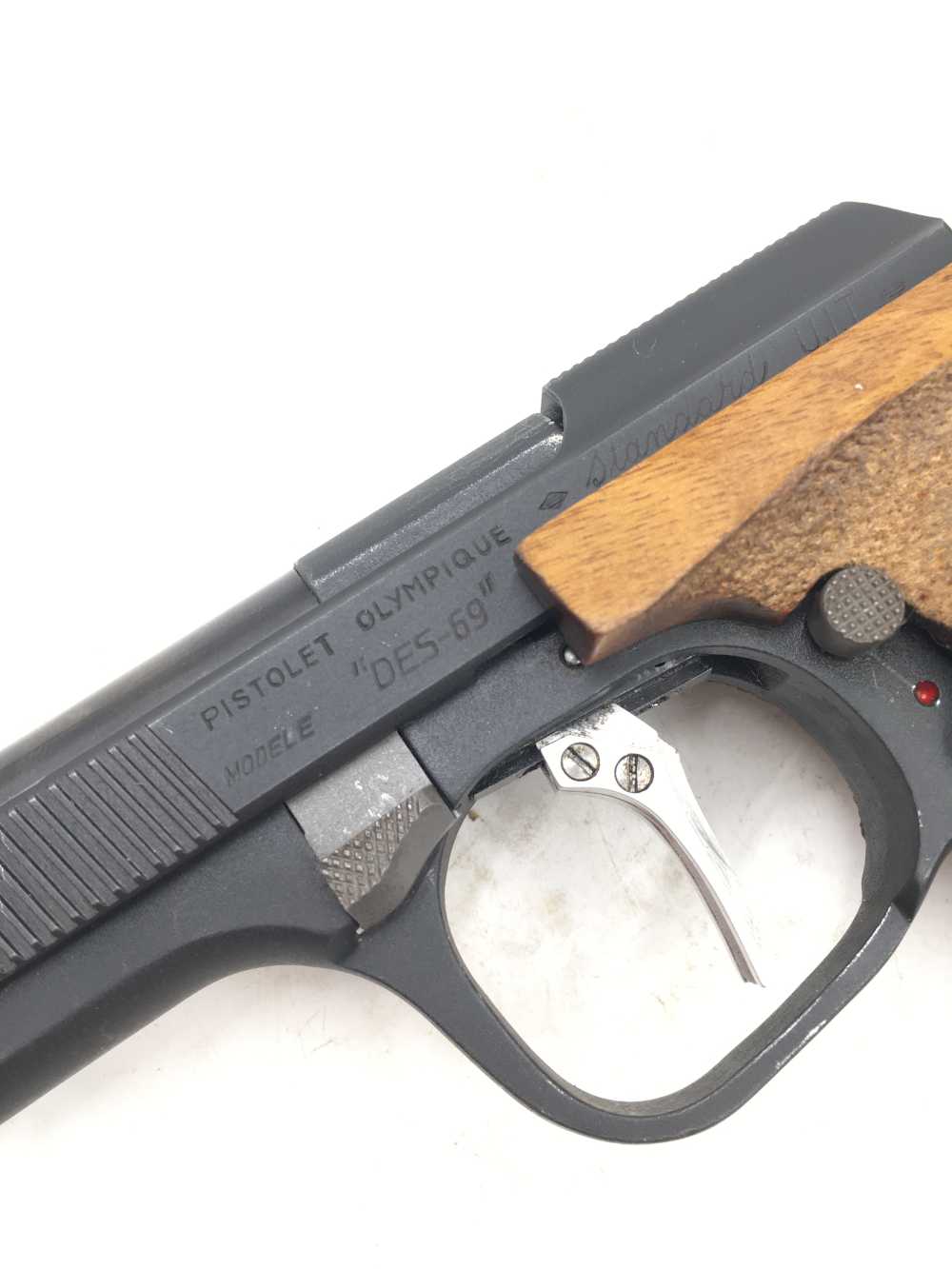 French Unique DES-69 Olympic 22 lr target pistol-img-12