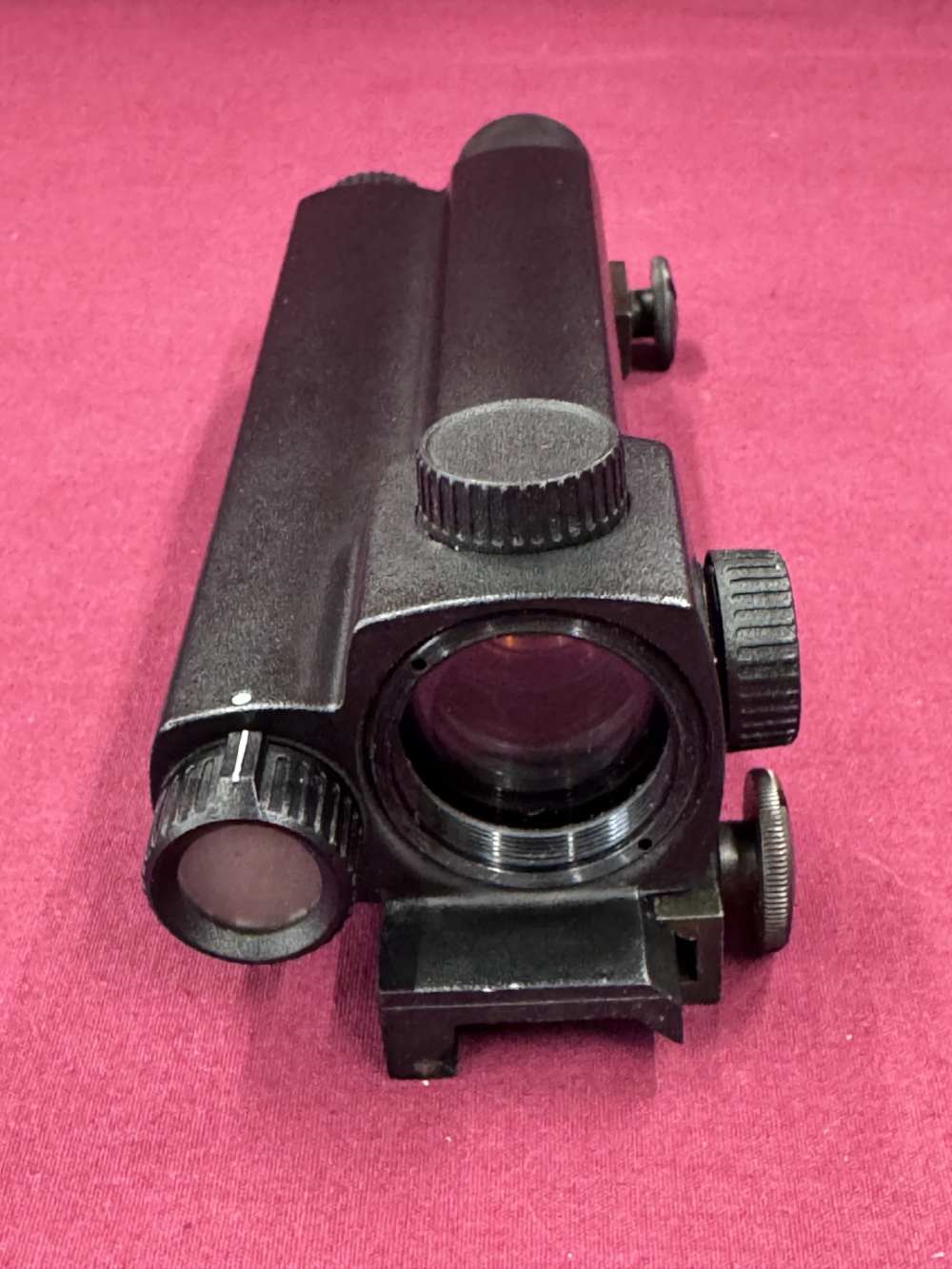 Aimpoint - Electronic Mark III - Red Dot - Vintage-img-1