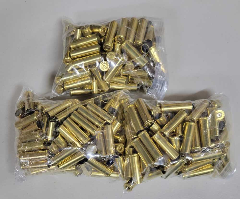 32 H&R magnum once fired brass lot of 300 pieces-img-1