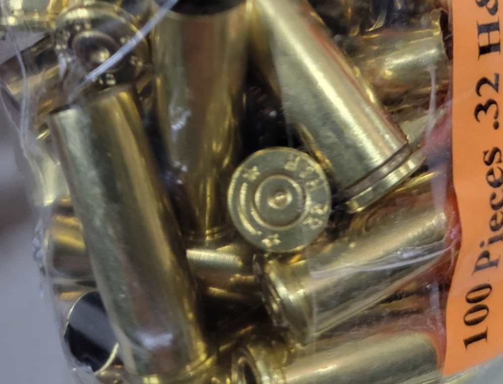 32 H&R magnum once fired brass lot of 400 pieces-img-2