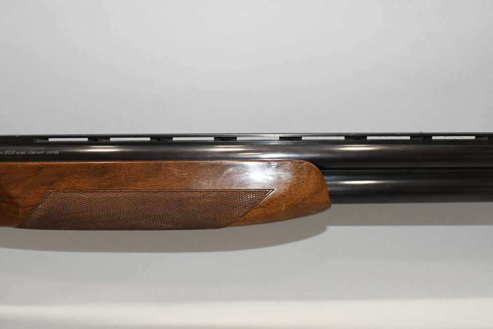 SKB 600 Over Under Shotgun 12 G 2 3/4" 30" Bbl Engraved Vented Rib Japan-img-4