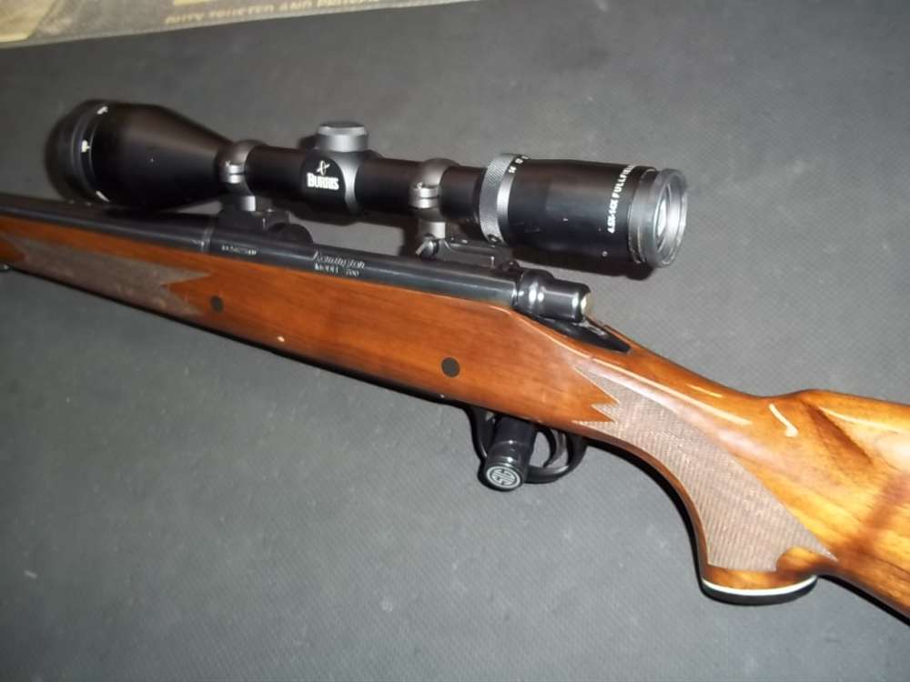 REMINGTON 700 BDL 300 WIN MAG W/ BURRIS NEAR PERFECT THREADED -img-8