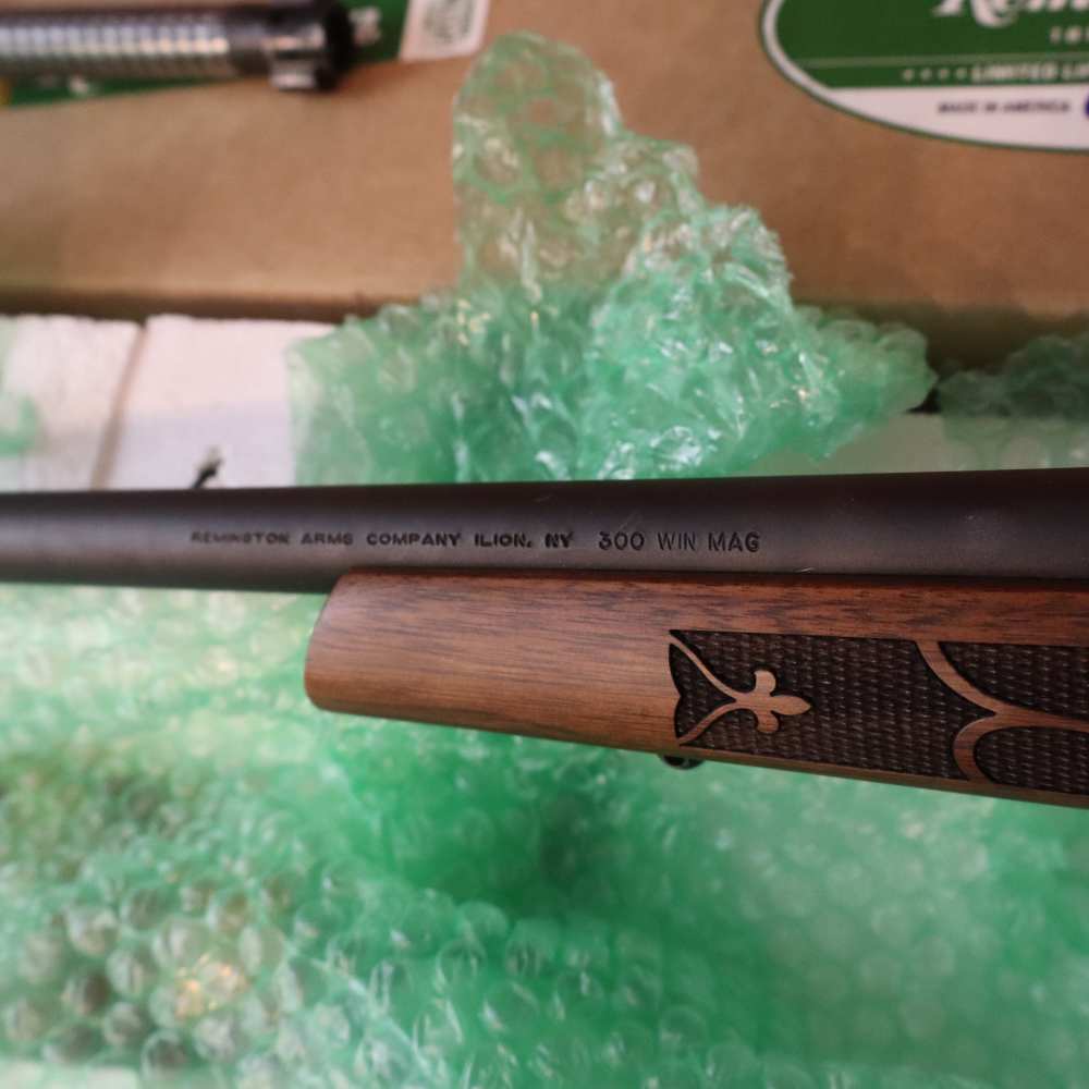 Remington 700 BDL 300 Win. mag 200th Anniversary Commemorative Satin Walnut-img-15