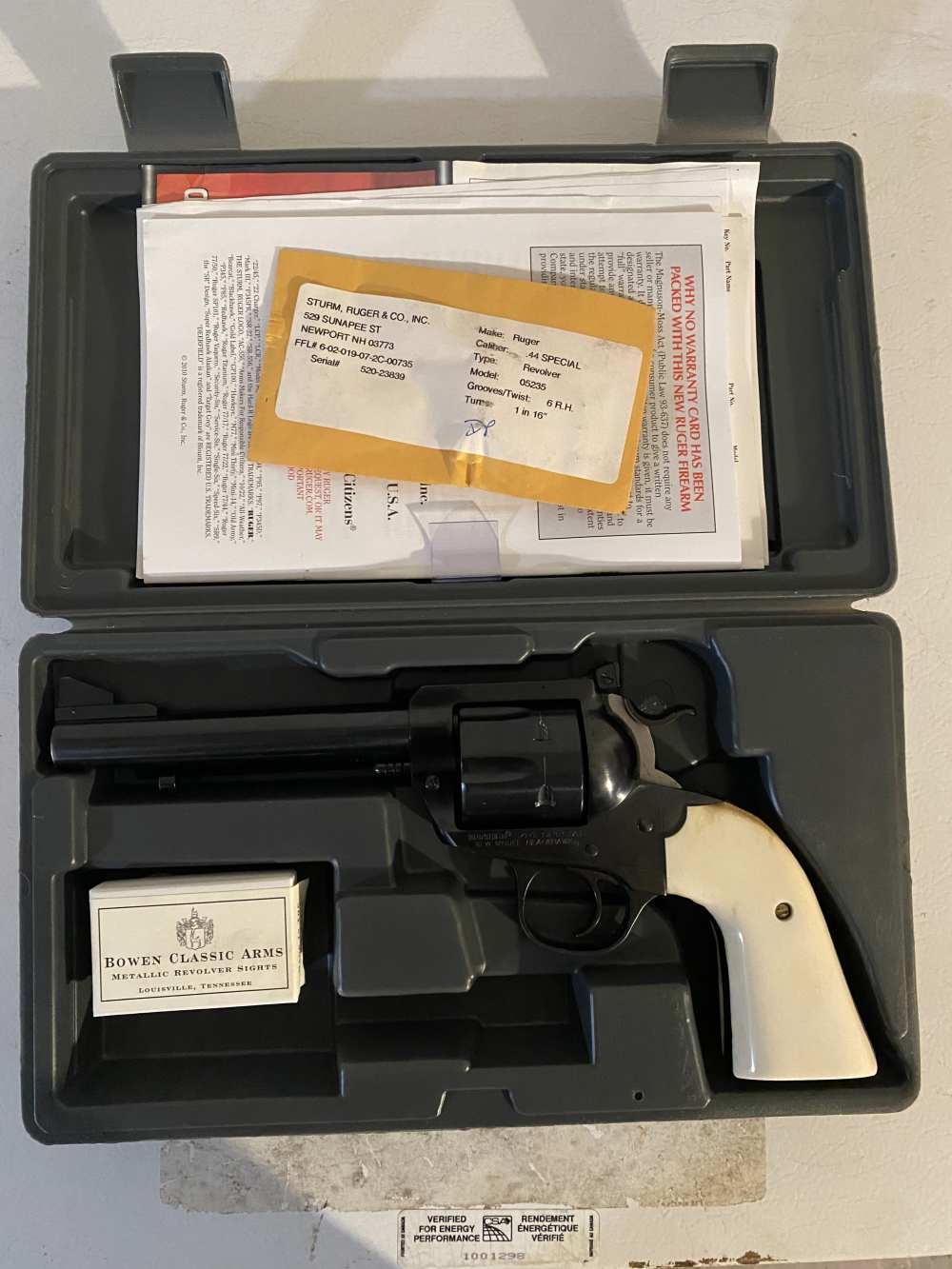 Ruger New Model Blackhawk Bisley Flattop 44 special-img-0