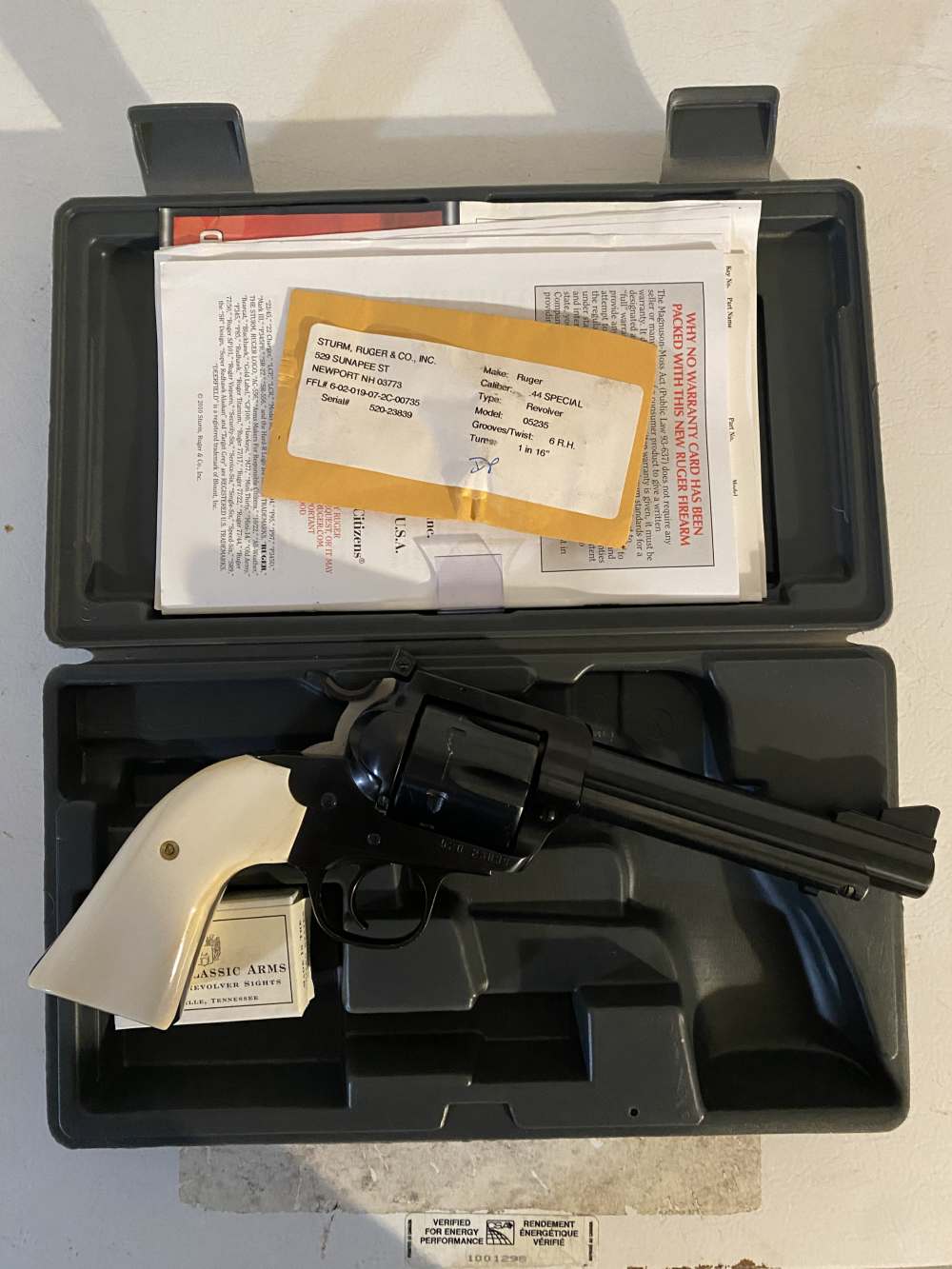 Ruger New Model Blackhawk Bisley Flattop 44 special-img-1