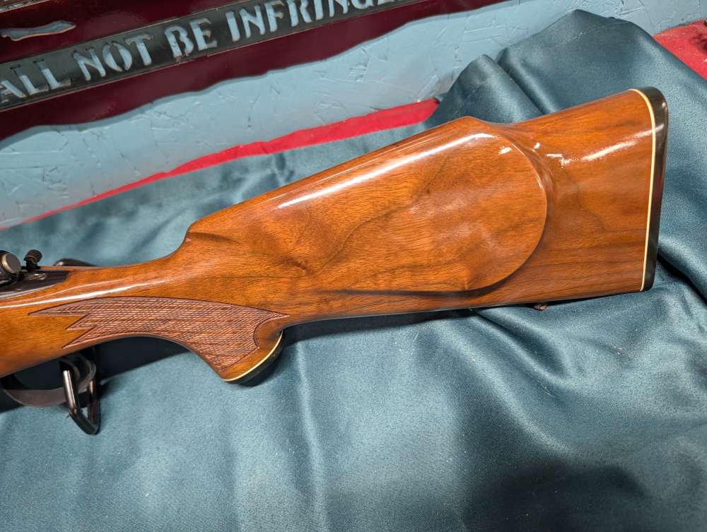 Remington 700 VS Varmint Special BDL 308 win 24" Heavy Barrel rifle walnut -img-24