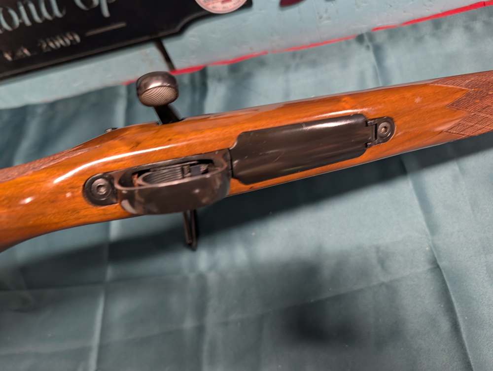 Remington 700 VS Varmint Special BDL 308 win 24" Heavy Barrel rifle walnut -img-17