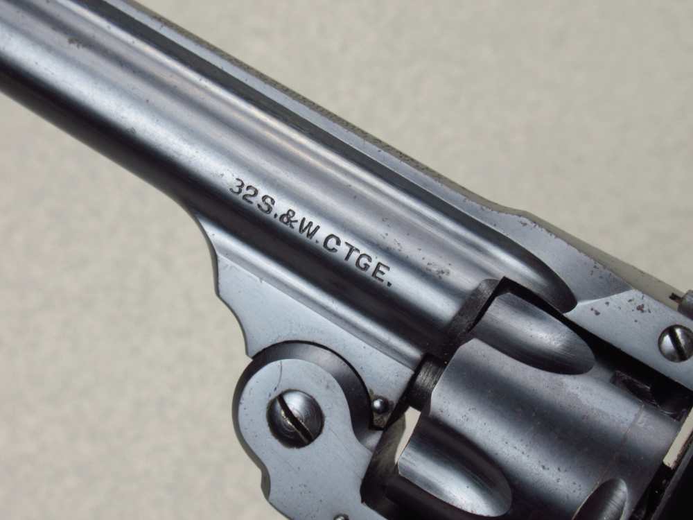 Very nice Blued H&R Hammerless 32S&W Harrington & Richardson 19th S&W-img-7