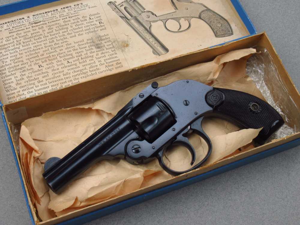 Very nice Blued H&R Hammerless 32S&W Harrington & Richardson 19th S&W-img-0