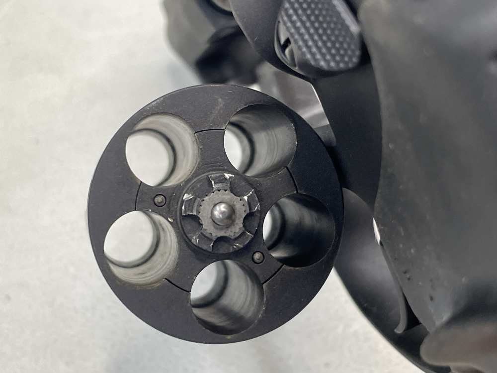 Taurus 85 .38 special revolver 5 shot matte black 2" snub SA DA EDC-img-18