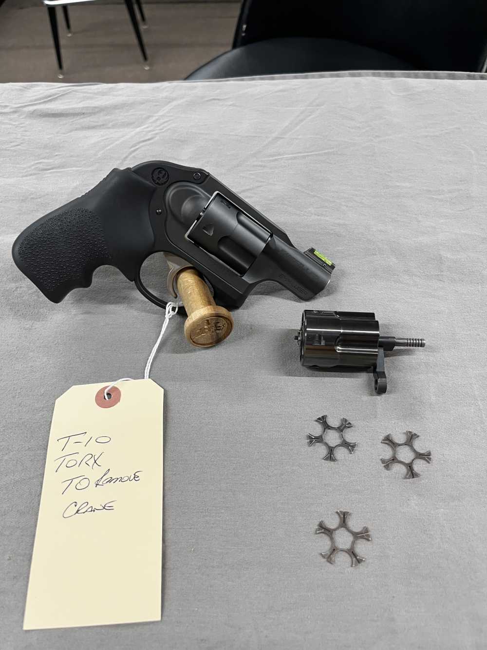 Ruger LCR 9mm with extra 357 Magnum cylinder and crane 95% or better-img-0