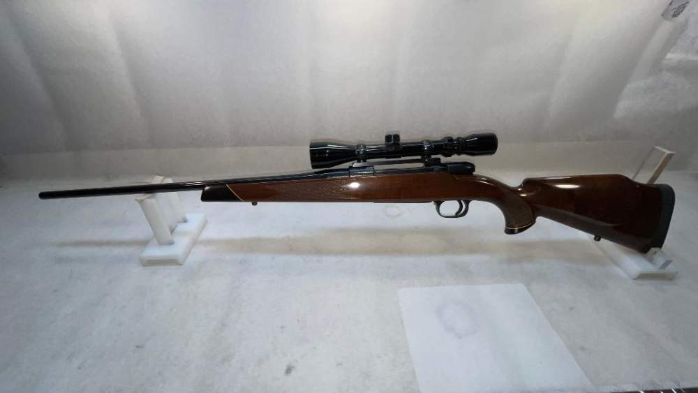 MAUSER-WERKE A.G.OBERNDORF A.N.  MODEL 3000  .30-06 CAL WITH SCOPE.-img-1