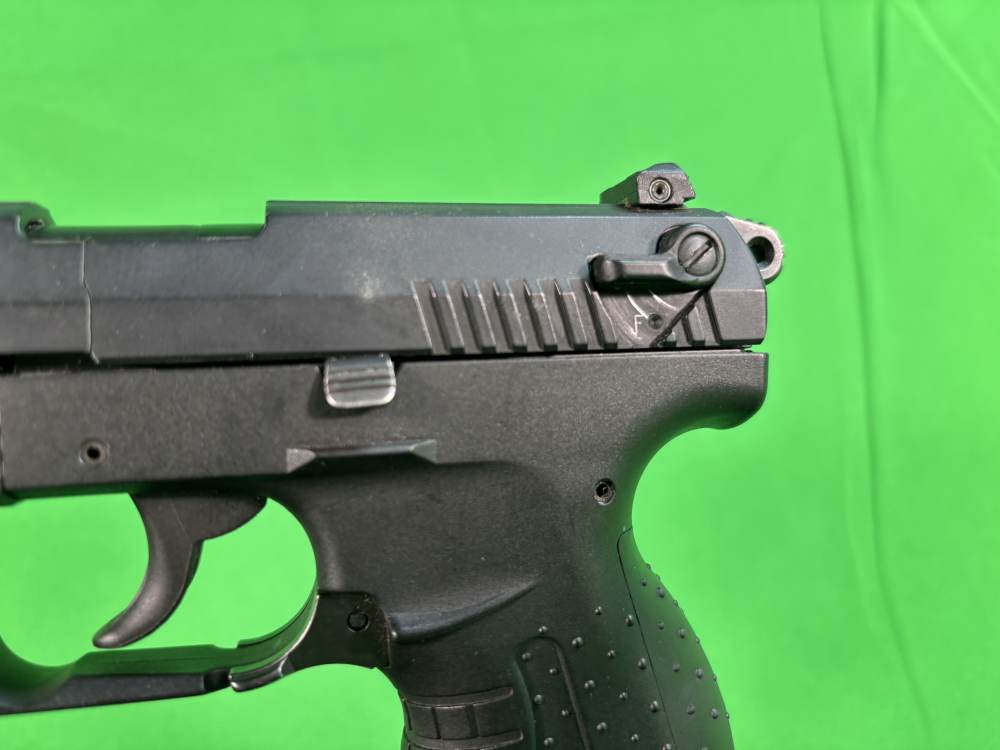 Walther P22 Threaded Barrel .22 LR P-22 Gunsmith Special In Box 2-Mags-img-2