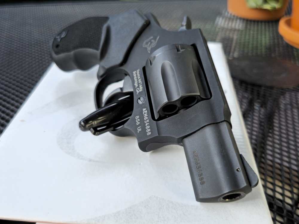 Taurus 856 Ultra-Lite 38 Special 2" + CASE & HOLSTER-img-4