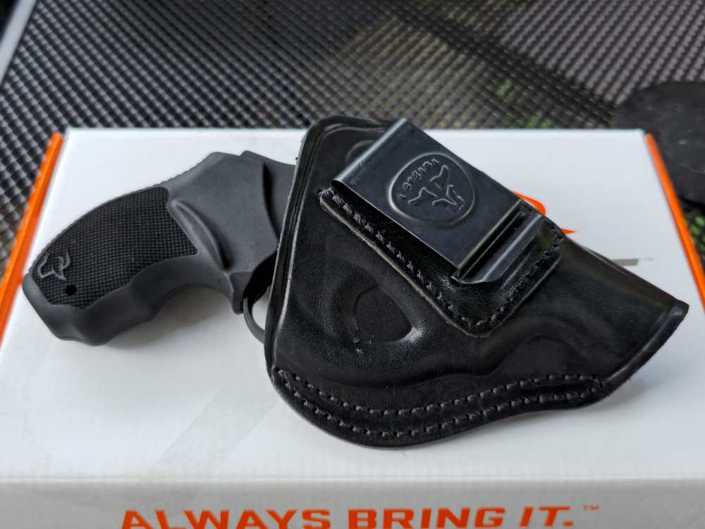 Taurus 856 Ultra-Lite 38 Special 2" + CASE & HOLSTER-img-12