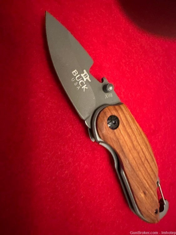 Buck Wooden Grips Clip-img-0