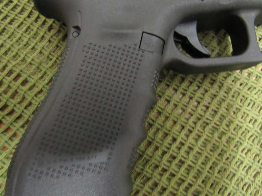 Glock G35 Gen4 .40 S&W Long-Slide, 5.31-Inch Barrel, Fixed Sights-img-9
