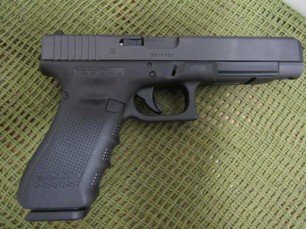 Glock G35 Gen4 .40 S&W Long-Slide, 5.31-Inch Barrel, Fixed Sights-img-7