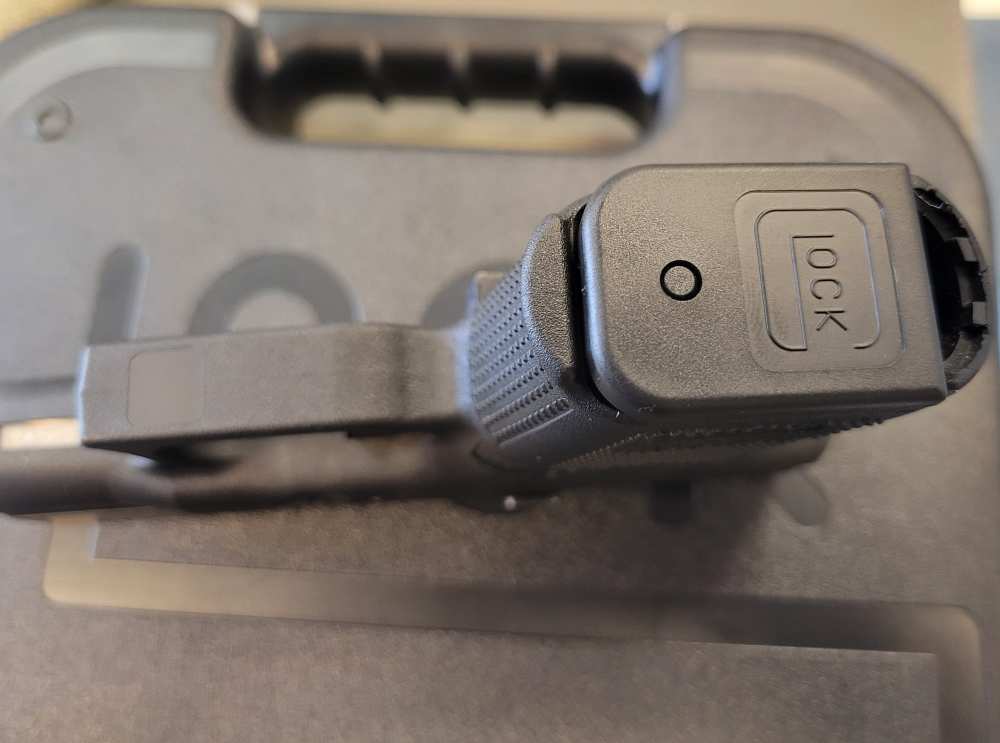 Glock 26 Gen 5 9mm Pistol Oroginal Box & Paperwork Penny start no reserve-img-9