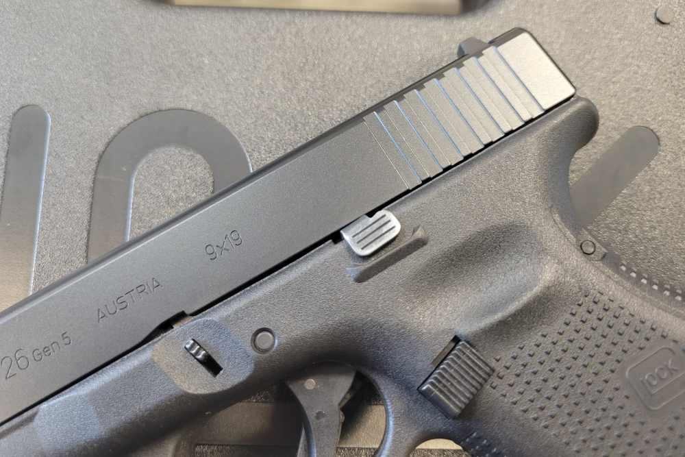 Glock 26 Gen 5 9mm Pistol Oroginal Box & Paperwork Penny start no reserve-img-7