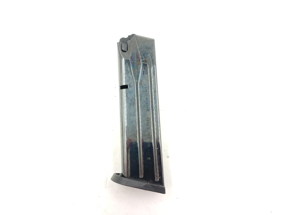 One (1) Beretta PX4 17 rd Factory Magazine -img-1