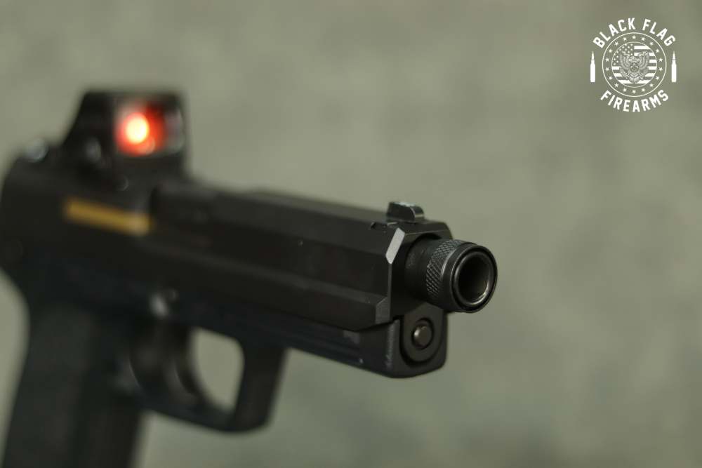 HK USP 45 V1 Tactical w/ Threaded Barrel and Optic-img-2