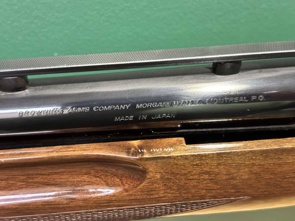 Browning BPS Super Magnum 12 ga 3.5" Engraved Receiver 30" Walnut Stock -img-18