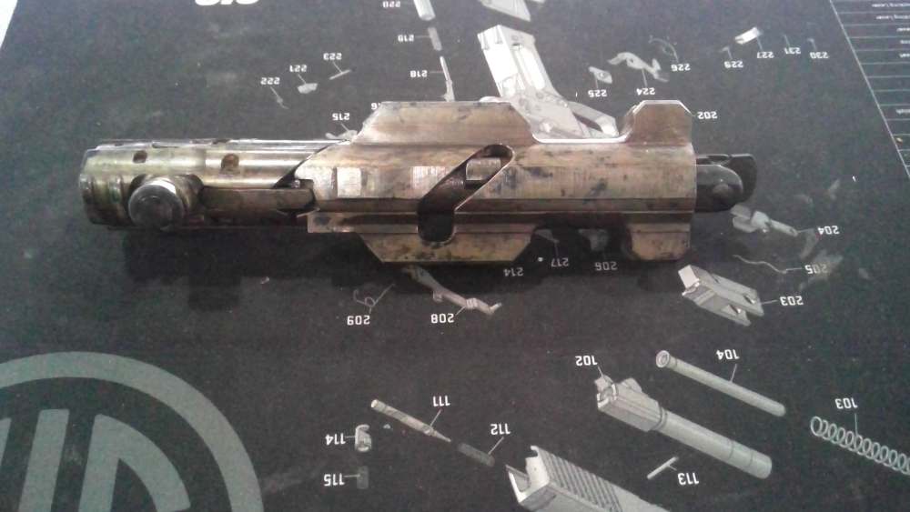 MG34 Bolt-img-1