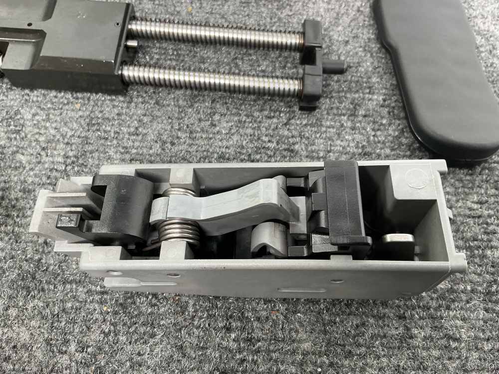 Used FNH PS90 5.7x26mm with 4 Magazines *PENNY*-img-19