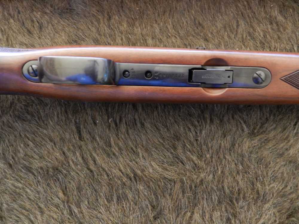 Winchester Model 52B Sporter 22LR Leupold Scope Looks NIB-img-8