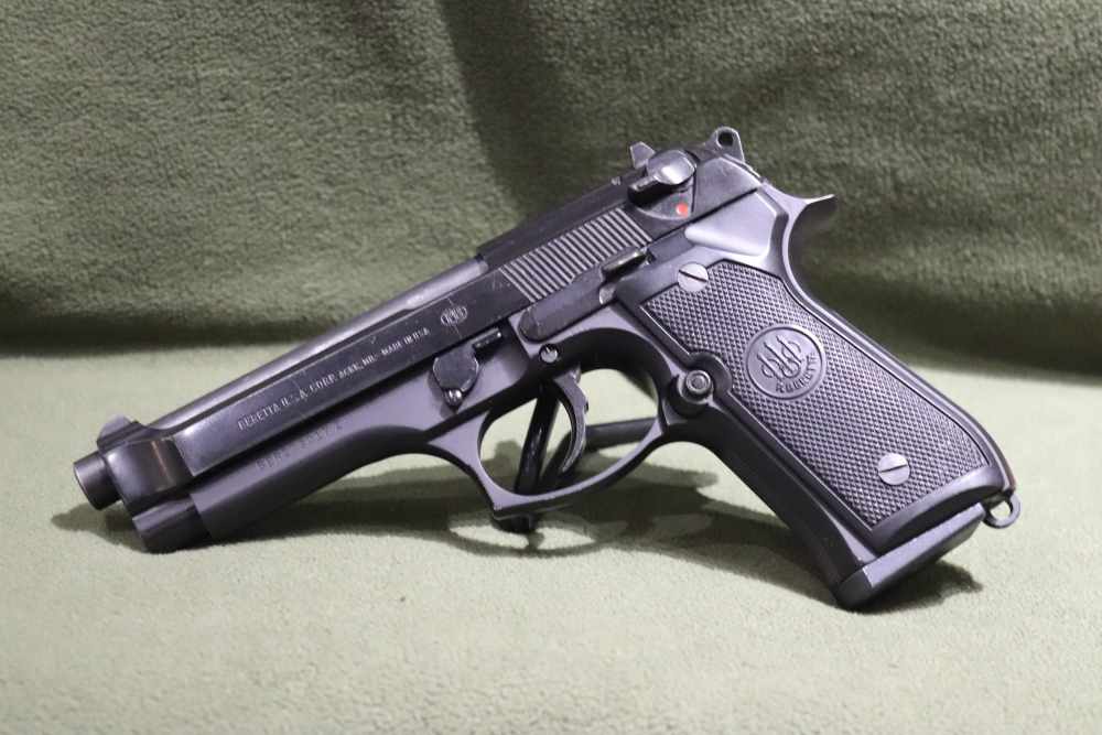 Beretta 92FS 9mm Pistol-img-0