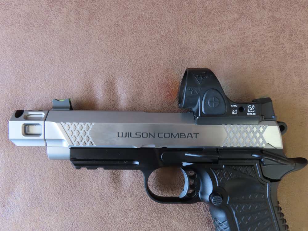 WILSON COMBAT SFX9 9MM, 2 MAGS, ORG CASE, TRIJICON SRO-img-4