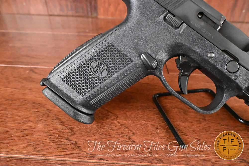FNH FNS 40 Longslide Pistol .40 SW Used, Semi Automatic-img-11