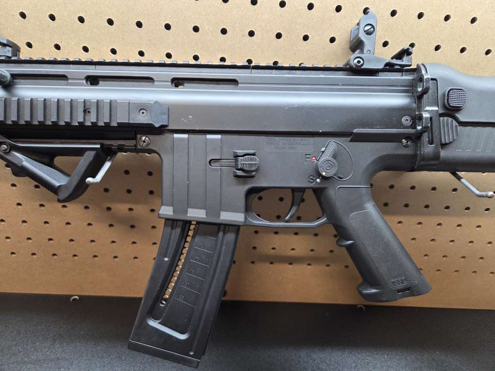 ISSC MK22 .22lr Semi-Auto Rifle-img-1