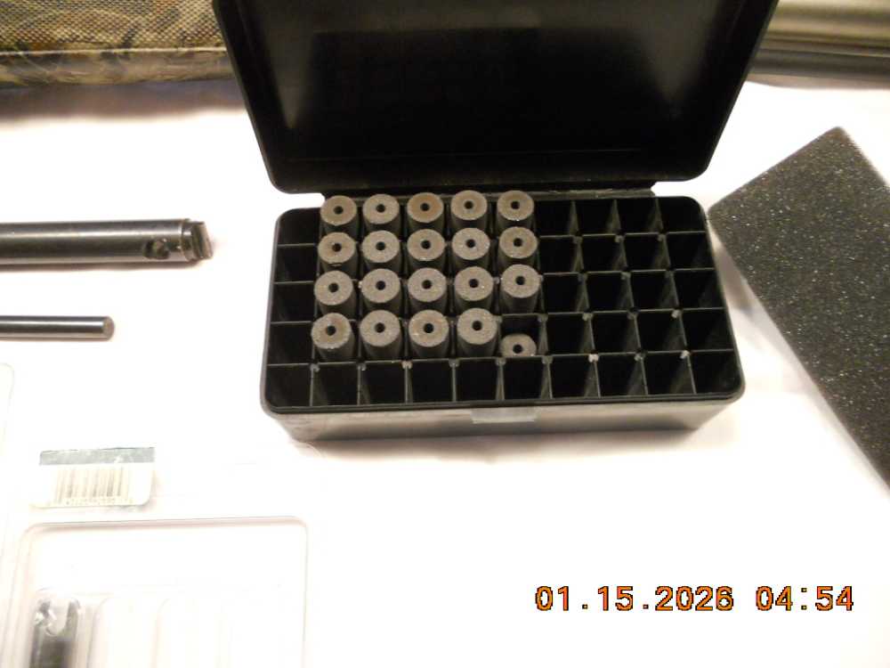 Nice CVA MagBolt 150 Magnum Rifle with scope-img-20