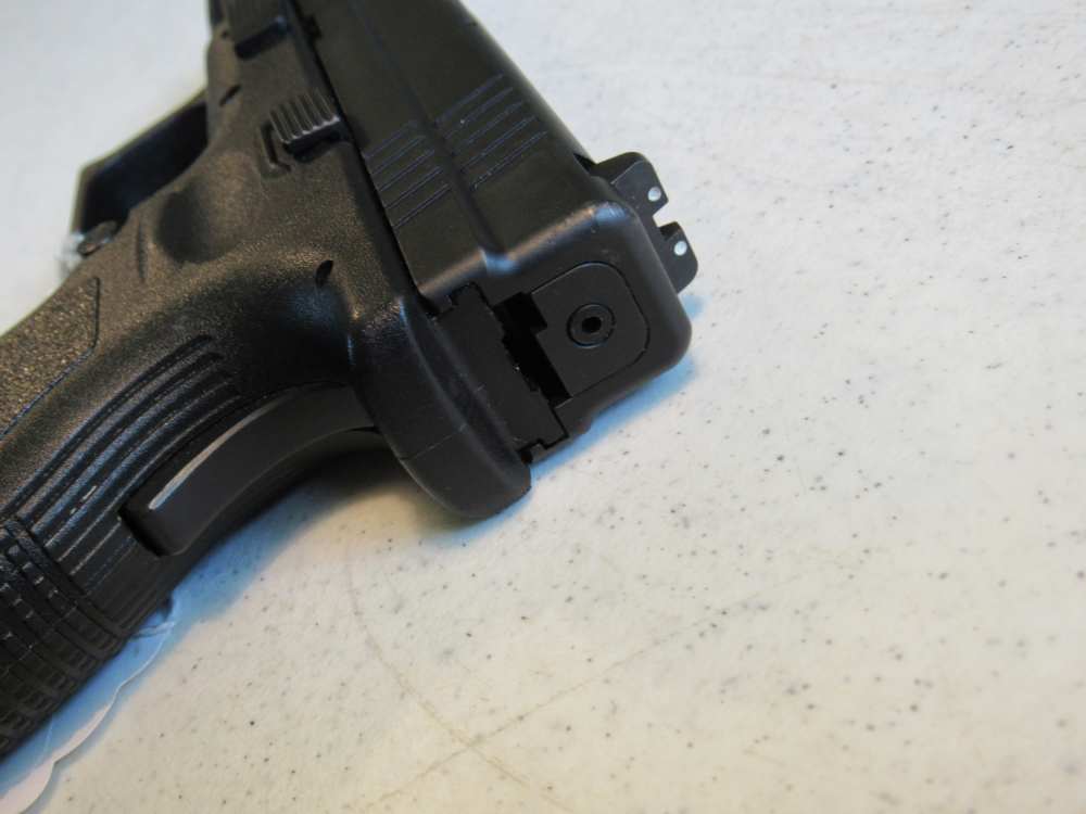 Springfield Armory XD-9 w/4"Brl 9mm $.01 Start No Reserve-img-8