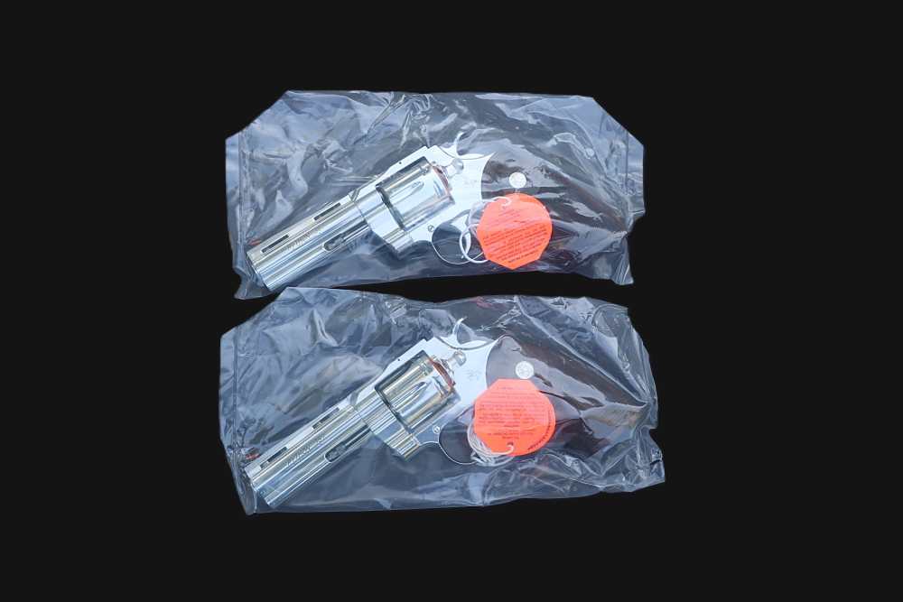 Pair of Colt Python Custom Shop Bright Stainless .357 - Consecutive Serial-img-3