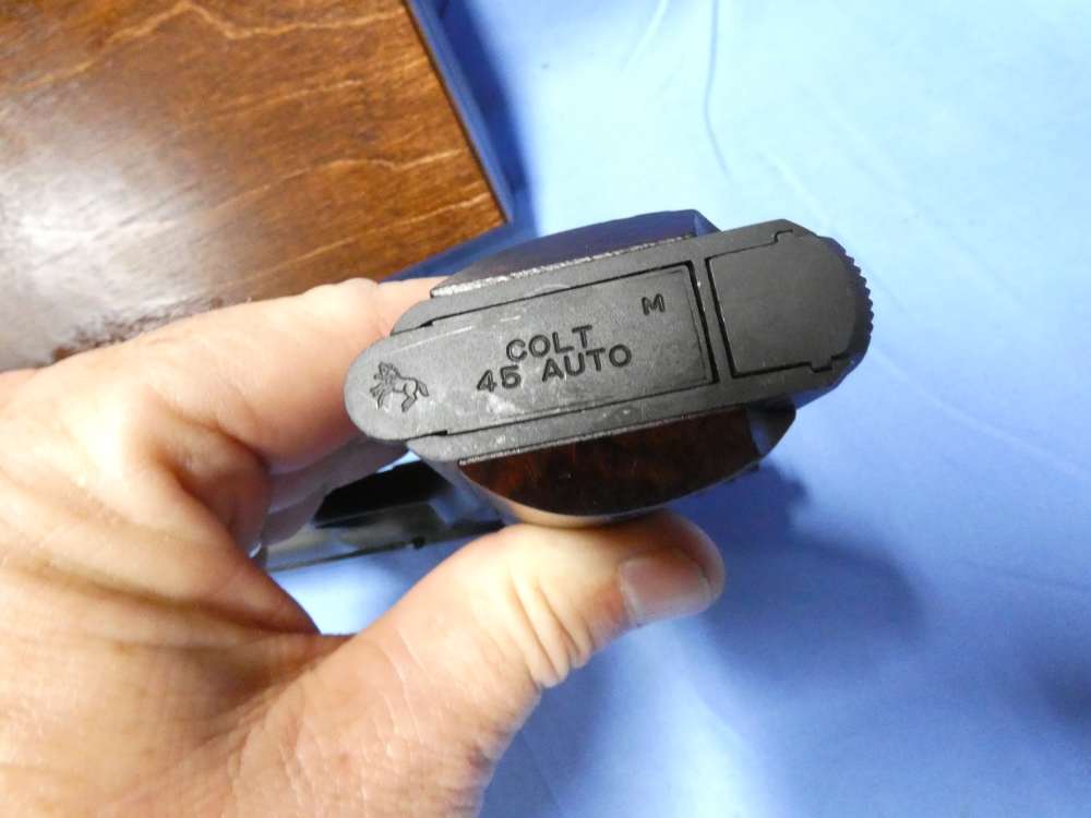 Minty 1982 Colt Combat Commander .45 ACP Possibly Unfired 4.25" w/display -img-22